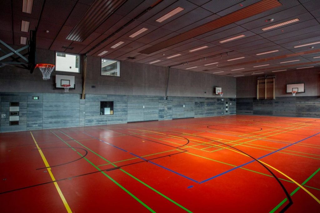 Donnerstag 2.7. - Halle Rendsburger Platz, Trainingszeit in die Geno 3 Halle verlegt !!! 26 foto genoveva gymnasium 3 1024x682